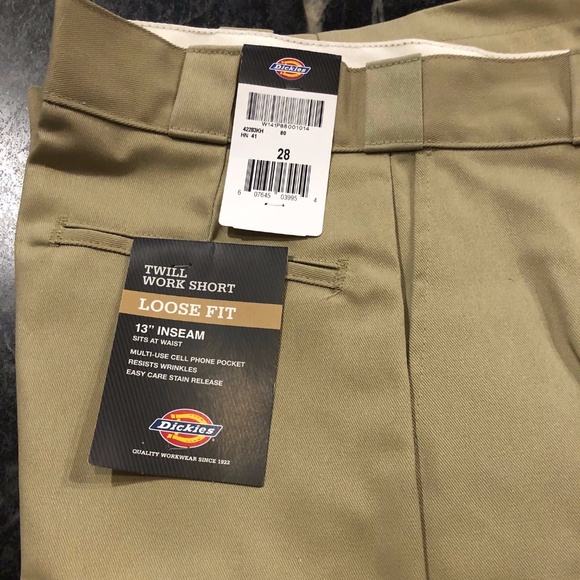 dickies size 28